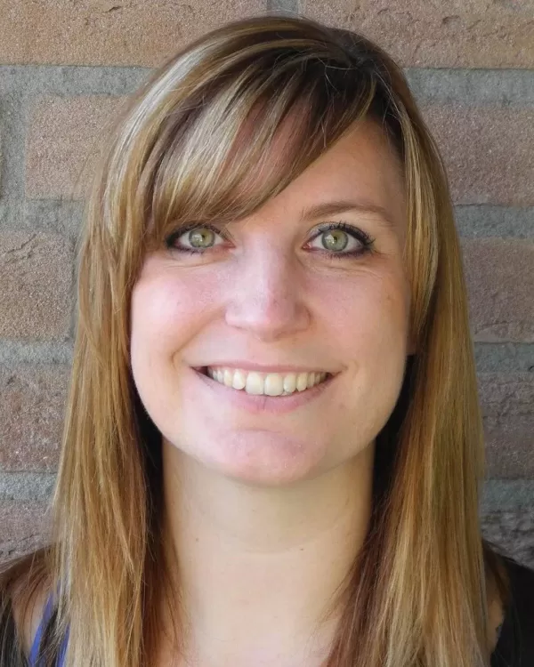 Marisa van Dishoeck